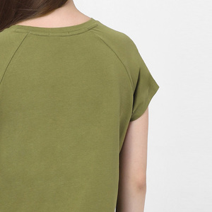 T-shirt décontracté pour femme en jersey vert olive à manches courtes et col rond, avec logo, 100 % coton biologique, écologique et à séchage rapide - Product Image 6