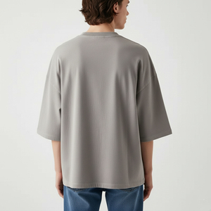 High Quality 100% Cotton Solid Color Oversize Fit Distressed Vintage T-Shirt Men Custom Screen Printed Logo Lightweight Shirt - Product Image 3