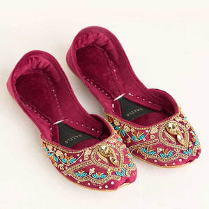 Precio Económico, Venta Directa de Fábrica, Khussa de Alta Calidad para Mujer, Nuevo Estilo, Antideslizante, de Gamuza y Terciopelo, con Suela Antideslizante - Product Image 1