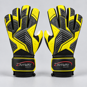 Gants de gardien de but de football personnalisés confortables avec protection des doigts, gants de gardien de but de football professionnels pour unisexe - Product Image 4