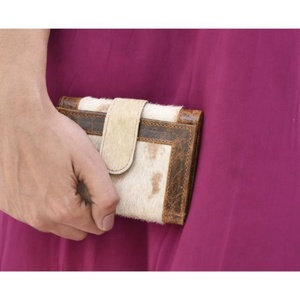 New Design Real Cowhide Fur Leather Clutch Carving Stylish Multi Uses Western Hot Sale Real Cowhide <b>Small</b> <b>Wallets</b> For Women - Product Image 3