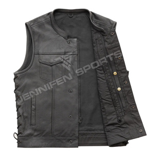 Gilet de motard réversible en cuir noir délavé style Anarchy Outlaw pour homme, sans manches, idéal pour la course moto, les cruisers et les clubs. - Product Image 2