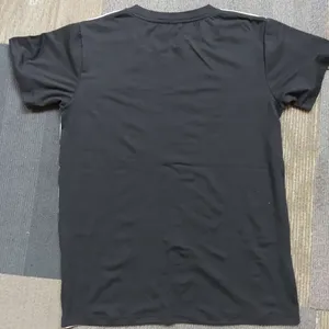 Camiseta Oversize Marrón Personalizada – Estilo Urbano Vintage Unisex, Corte Holgado, Hombros Caídos, Talla Americana - Product Image 4