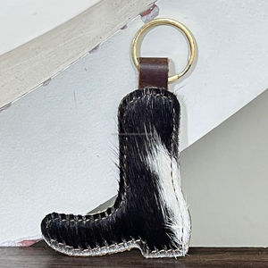 Factory Wholesale Fashion Hair On Cowhide <b>Leather</b> Boot Shape <b>Keychain</b> Genuine <b>Leather</b> Car Durable Key Fob Unisex Gift Accessory - Product Image 4