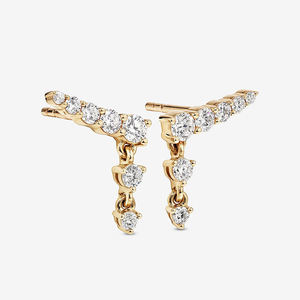 Pendientes colgantes curvos de plata de ley 925 y oro de 14K con diamantes cultivados en laboratorio, tipo climber con perforación graduada - Product Image 5