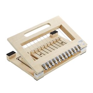 Taglierina per sapone artigianale con telaio in legno e filo in acciaio inossidabile, taglia con precisione 12 barre da un pollice, include fili extra. - Product Image 1