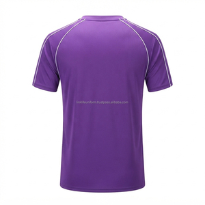 T-shirt de sport respirant et à séchage rapide pour homme, 180 grammes, 100 % polyester, uni, manches courtes, coupe classique, idéal pour la gym, la course et les tenues d'équipe - Product Image 3