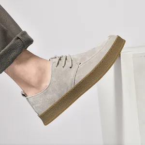Chaussure décontractée pour homme en daim, à lacets, style outdoor, tendance, à semelle épaisse, durable, légère et confortable pour la marche - Product Image 5