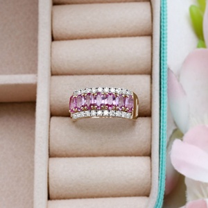 Bague en or jaune 14 carats avec saphir rose et diamants, vente en gros |   Bague de style éternité en saphir rose, bijoux fins pour femmes, cadeau de fête - Product Image 3