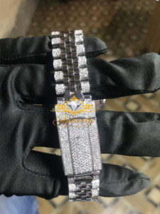 Montre de luxe en diamant Moissanite pour femmes, analogique, à quartz, en acier inoxydable, boîtier rond de 40mm, cristal saphir, bracelet à chiffres romains - Product Image 5