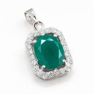 จี้ห้อยคอรูปไข่ประดับพลอยออนิกซ์สีเขียวจาก Rhaya Jewels ชุบโรเดียม เงินแท้ 925 ดีไซน์มินิมอลสำหรับทั้งชายและหญิง ประดับพลอยแบบไมโครอินเซอร์ต - Product Image 4