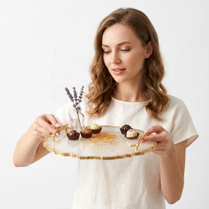 Plateau de service alimentaire durable en résine fait main, style ange, technique émaillée, pour Noël, la Fête des Mères, le Nouvel An, l'hôtellerie et la maison - Product Image 1