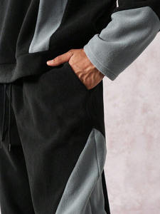 Ensemble survêtement homme 2 pièces noir et gris à blocs de couleur, sweat-shirt col rond et pantalon de survêtement large - Product Image 3