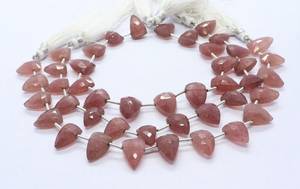 Perles facettées naturelles en forme de nœud fraise 8x12-9x13MM, perles triangulaires en pierre précieuse fraise 8 pouces, perles facettées fraise pour bijoux - Product Image 2