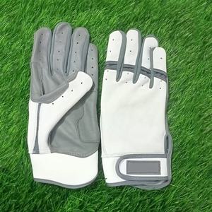 Gants de frappe de baseball personnalisés en cuir d'agneau de qualité supérieure, antidérapants, pour entraînement et matchs de softball pour jeunes. - Product Image 1