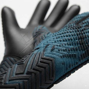 Gants d'entraînement de football avec grip en caoutchouc, respirants, à doigts complets, antidérapants, gants de gardien de but professionnels pour les matchs de football - Product Image 5