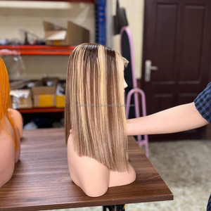 Perruques en cheveux humains en gros, Lace Front, Cheveux vierges vietnamiens, Lisses et raides, Sans colle, Densité 180% 250%, Personnalisables, Sans nœuds - Product Image 1