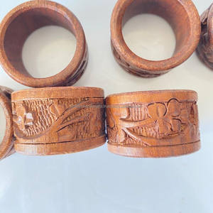 ห่วงรัดผ้าเช็ดปากโลหะเงางามออกแบบมาเพื่อเพิ่มความแวววาวและความซับซ้อนให้กับการตั้งค่าโต๊ะอย่างเป็นทางการและโอกาสในการรับประทานอาหารพิเศษ - Product Image 2