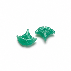 Venta al por Mayor de Piedras Preciosas Sueltas de Jade Verde Natural Talladas en Forma de Hoja de Ginkgo para Pedidos de Joyería al por Mayor - Product Image 1