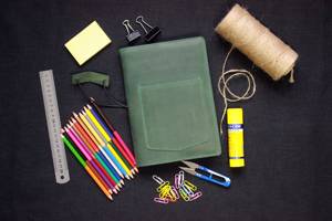 Porte-carnet pliable en cuir de luxe fait main avec protection, couverture de journal rechargeable, étui d'écriture, organiseur NBC-0075 - Product Image 4