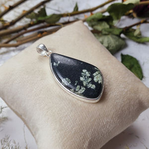 Colgante de Piedra Preciosa Cabujón con Forma Elegante al por Mayor - Joyería de Plata de Ley 925 con Escritura China - Product Image 3