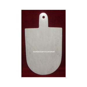 La tabla de cortar de mármol blanco de forma personalizada más hermosa y única, usada para cortar verduras en el hogar y en hoteles. - Product Image 5