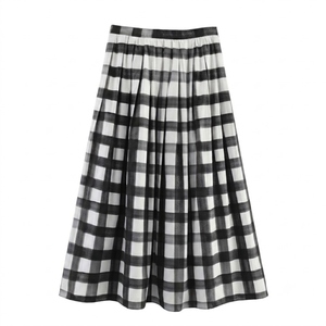 Jupes courtes pour femmes, motif uni, personnalisables, pour usage quotidien, décontractées, avec boutons, logo personnalisé, haute qualité, nouvelle mode, en vente - Product Image 3