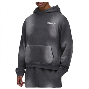 Sweat-shirt à capuche unisexe coupe régulière en polaire polyester/coton respirant, idéal pour l'automne, avec logo frontal et poche ornée de strass - Product Image 1
