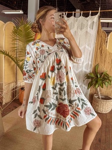 Vestido Túnica Blanco de Algodón con Bordado Floral para Mujer, Ropa Étnica Elegante, Cuello en V, Mangas Tres Cuartos, Vestido Corto - Product Image 4