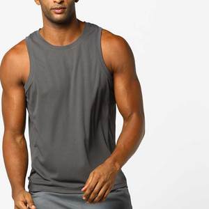 Camiseta sin Mangas Gris para Hombre, Cuello Redondo, Estilo Casual, Transpirable, Tejida en Poliéster - Product Image 1
