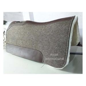 Tapis de selle en laine profilée pressée épaisse le plus vendu pour équipement d'équitation en gros - Product Image 2