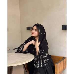 Top de créateur pour femme et ensemble Dupatta Look Plazzo élégant pour la fête - Product Image 3