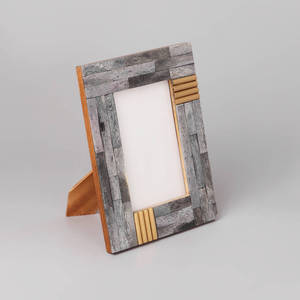 Marco de Fotos con Incrustaciones de Hueso Hecho a Mano de Primera Calidad, Marca BINSADIQ CRAFTS, Ligero, para Decoración Artesanal de Mesa - Product Image 6