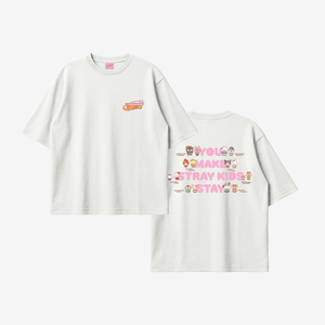 T-shirt pour homme STRAYKIDS SKZOO X avec design de personnage SANRIO - Product Image 1