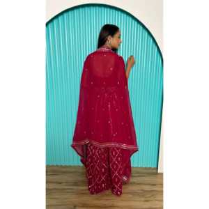 Women's Beautiful Top Bottom Koti <b>Set</b> with Foil <b>Mirror</b> and Thread Work - Product Image 4