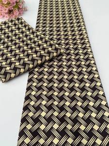 Tela Africana Auténtica de Sudáfrica, Estampado Nigeriano y Ankara 100% Algodón, Diseños Vibrantes para Ropa de Moda de Alta Calidad - Product Image 5