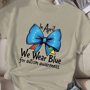 We wear Blue for autismo Camiseta cómoda de mujer - Product Image 1