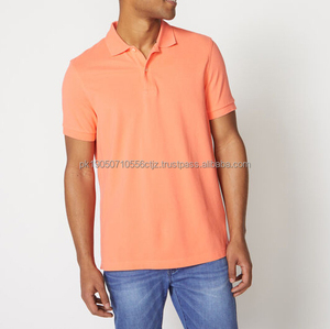 Vente en gros de t-shirts pour hommes à manches courtes en jersey uni, personnalisables avec impression et broderie de logo - Product Image 4