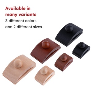 Elegantes Colgadores de Madera para Colchas con Pinzas Grandes y Tornillos, Soporte de Pared para Exhibir Colchas, Tapices, Alfombras y Arte Textil - Product Image 4