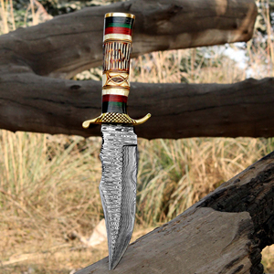 Cuchillo de Caza y Bowie Hecho a Mano de Acero Inoxidable con Punta Clip, Grabado, Hoja Fija, Borde Dentado, OEM Personalizable para Camping al Aire Libre - Product Image 5