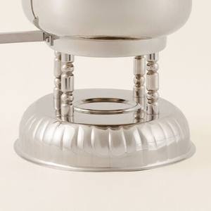 Moderno calentador de alimentos colgante redondo de acero inoxidable plateado con tapa de cúpula estriada para buffet de hotel de lujo y catering - Product Image 6