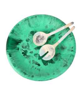 Bol de service en résine à finition marbrée décorative avec ensemble de cuillères assorties pour la présentation sur une table à manger moderne - Product Image 6