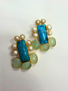 Pendientes Colgantes Hechos a Mano con Perlas de Agua Dulce Turquesa Aqua Onyx, Bañados en Oro de 18K, con Cabujones de Diseño y Gotas de Piedras Preciosas Naturales - Product Image 2