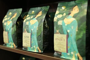 ฮันคอฟฟี่ เวียดนาม กาแฟอาราบิก้าคั่ว 100% แบบล้างสะอาด+ธรรมชาติ 500 กรัม/ถุง - รสชาติสดใสและเป็นผลไม้ - บริการ ODM/OEM พร้อมตัวอย่างฟรี - Product Image 3