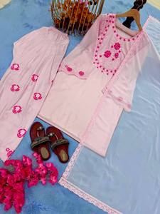 Conjunto de Salwar Kameez de Algodón Rosa con Bordado Floral, Corte Holgado, Largo hasta el Suelo, Secado Rápido, Ropa Étnica Tradicional para Mujer, Estilo Casual - Product Image 6