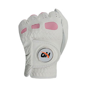 Gants de golf de qualité supérieure avec sangles réglables, fabriqués au Pakistan, taille personnalisée, en peau de mouton. - Product Image 5