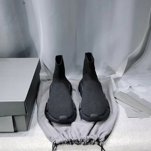 Sneakers de luxe haut de gamme pour hommes et femmes, respirantes, fermeture à lacets, style sportif, doublure en coton, design décontracté, logo original, qualité supérieure - Product Image 1