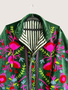 Abrigo Abierto Bohemio de Talla Grande con Bordado Floral Suzani en Terciopelo Verde, Manga Larga, Cuello Redondo, Ecológico, Informal para Mujer - Product Image 5