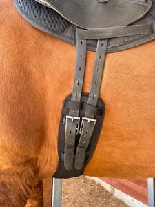 Almohadilla para Cinturón de Caballo, Almohadilla para Silla de Montar Equina, Correa Doble con Hebilla, Cojín de Protección para Entrenamiento en Establos y Montar a Caballo - Product Image 2