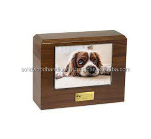 Urna Funeral de Madera Tallada a Mano para Cenizas de Mascotas Urnas Cremación de Madera para Cenizas de Gato y Perro Urnas de Recuerdo a Bajo Precio - Product Image 3
